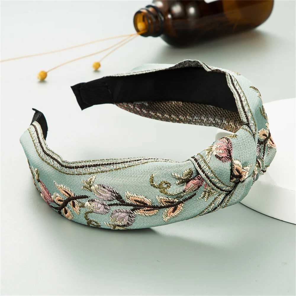 Embroidery Knotted Wide Hairbands For Women Girls Headwear Ethnic Fabric Headbands Female Flower Hair Hoop Hair BandW251028