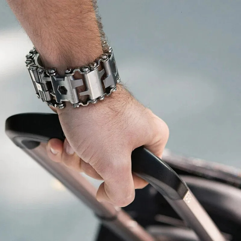 Multifunctional Bracelet Stainless Steel Mens Outdoor Tool Bracelet 29 in 1 Bracelet European and American Couple Watch Strap 251028