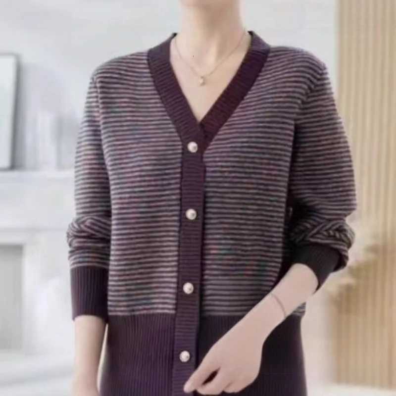 New Contrasting Striped Vneck Sweater Womens Loose Casual and Versatile Sweater Jacket Cardigan TopT251028