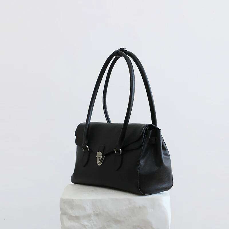 Genuine Vintage Armpit New Niche Design Large Capacity Cowhide Leather Texture Fashionable Ladies Hand Tote Bag Suotong1029