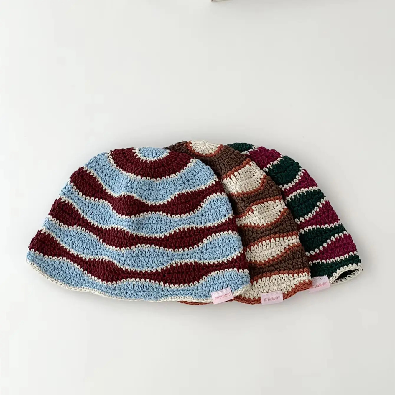 Retro Stripesd Handmade Knitted Hat Dopamine Colorfulful Cut Out Fisherman Hat Womens Trendy FaceShowing Small Hat Woolen Hat 251029