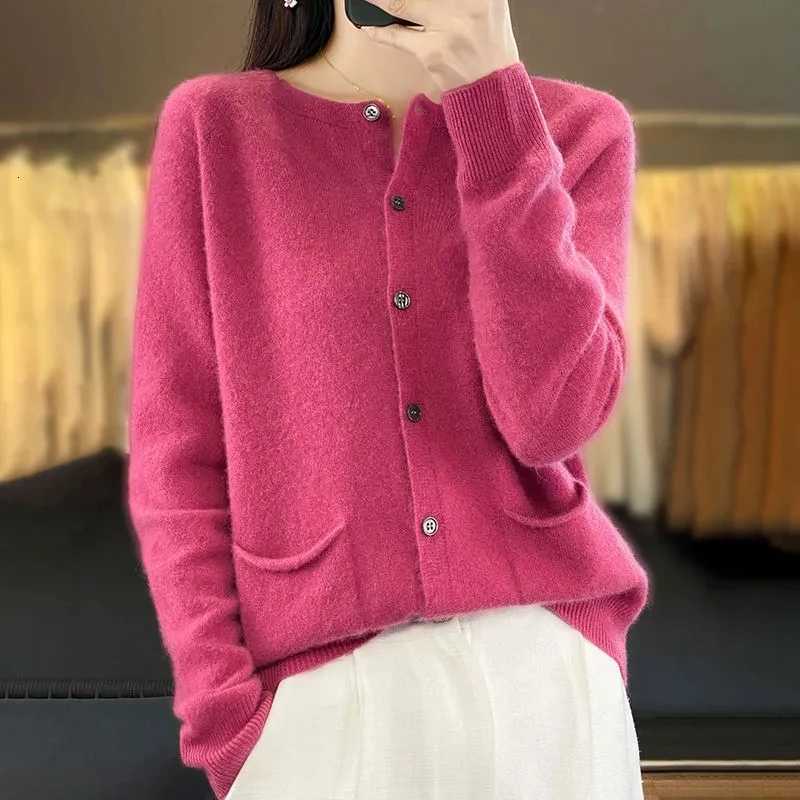 Fashion Women 100 Merino Wool Cardigans Cashmere Sweater Autumn Winter Oneck Long Sleeve Knitwear Female Basic Clothing TopsT251028