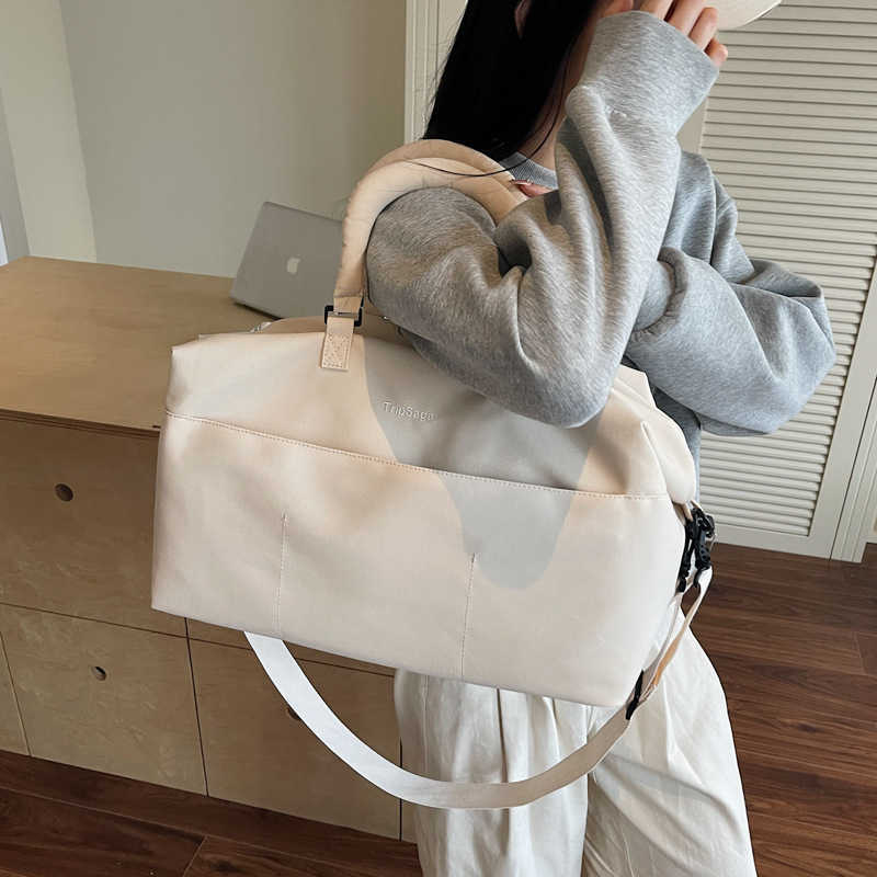 Handheld Travel Bag for Women, Lightweight Large Capacity Travel Luggage Bag, Maternity Bag, Dry and Wet Separation Sports Gym Bag