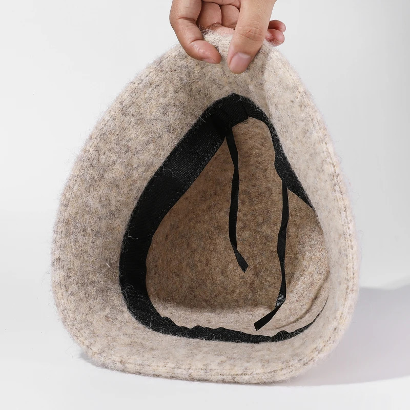 Fashion Ladies Winter Outdoor Warm Bucket Hat Womans Daily Casual Fisherman Cap Korean Style Classic Panama Hats 251029