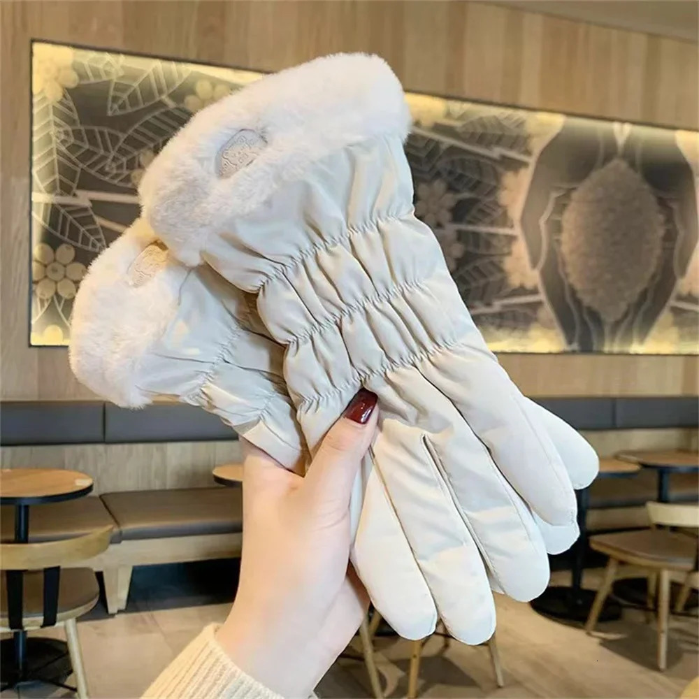 Ski Gloves Women Winter Fleece Thickened Warm Plush Cotton Waterproof TouchScreen Gloves For Outdoor Riding Mountaineering 251029