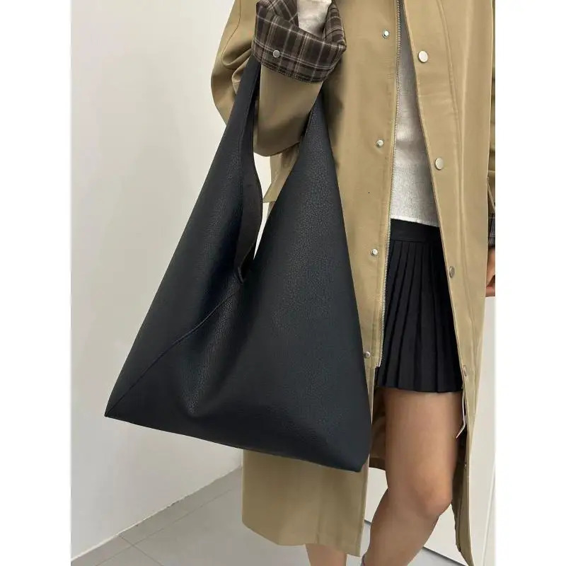 Korean Version Large Capacity Shoulder Bag Solid Color Splicing Casual Canvas Bag Lazy And Fashion Women Shoulder Bag Canvas Bag 251029