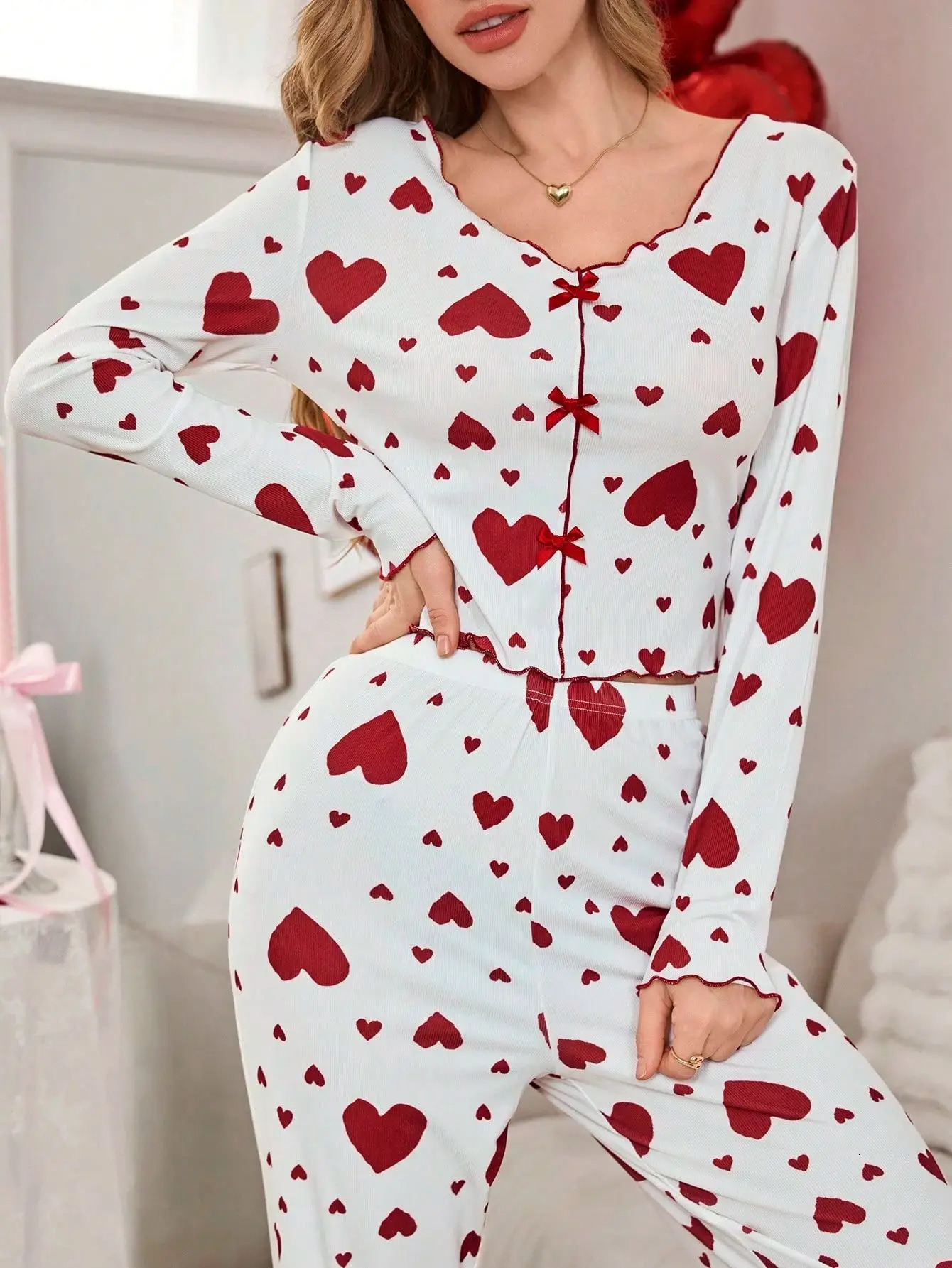 Autumn Winter 2 Pieces Pajamas Sets for Women Sleepwear Heart Print Long Sleeve Tops with Long Pants Trouser Set Pyjamas 251029