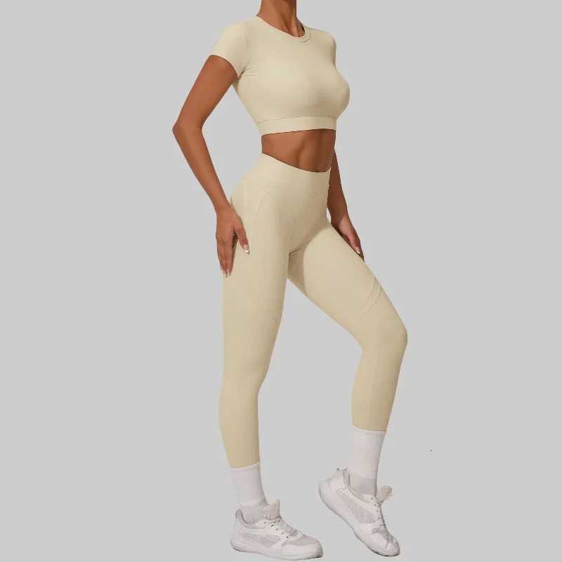 Seamless Yoga Sets Sports Fitness High Waist Hip Lift Tight Breathable Tracksuit Workout Clothing Gym Leggings Suit for WomenXJ251029