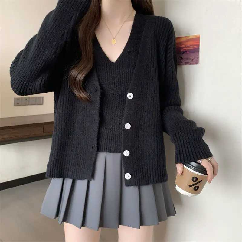 Large Womens Knitted Cardigan Jacket with Suspender Twopiece Set New Versatile Long Sleeved Sweater TopT251028