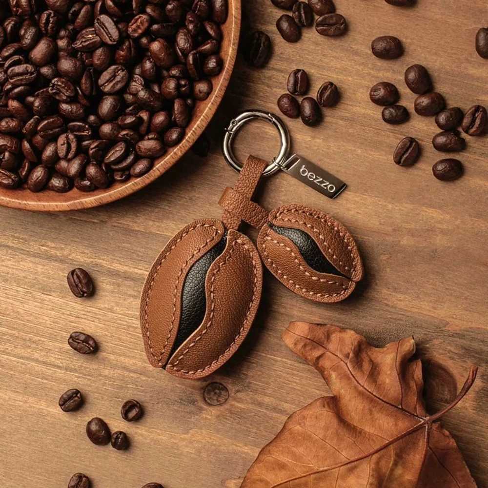 Cowhide Bag Charm Exquisite Coffee Bean String Pendant Keychain Allmatch Cute Backpack Pendant Bags Accessories HandbagW251029