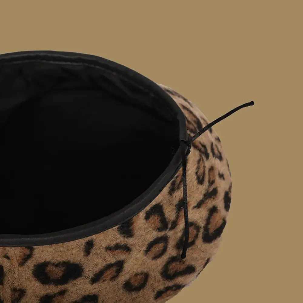 Fashion Korean Version Leopard Print Beret AllMatch Student Octagonal Cap Painter HatW251029