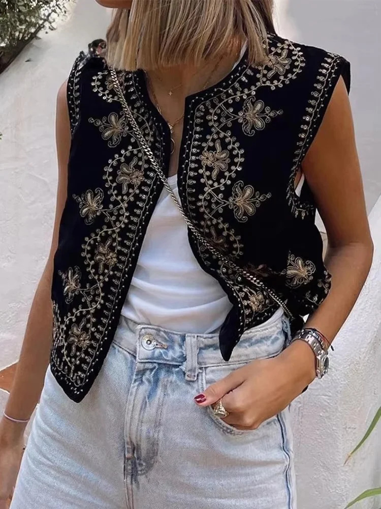 Vintage Autumn Velvet Embroidered Vest Sleeveless Jacket Women V Neck Chic Waistcoats Female Fashion Vests Coat 251029
