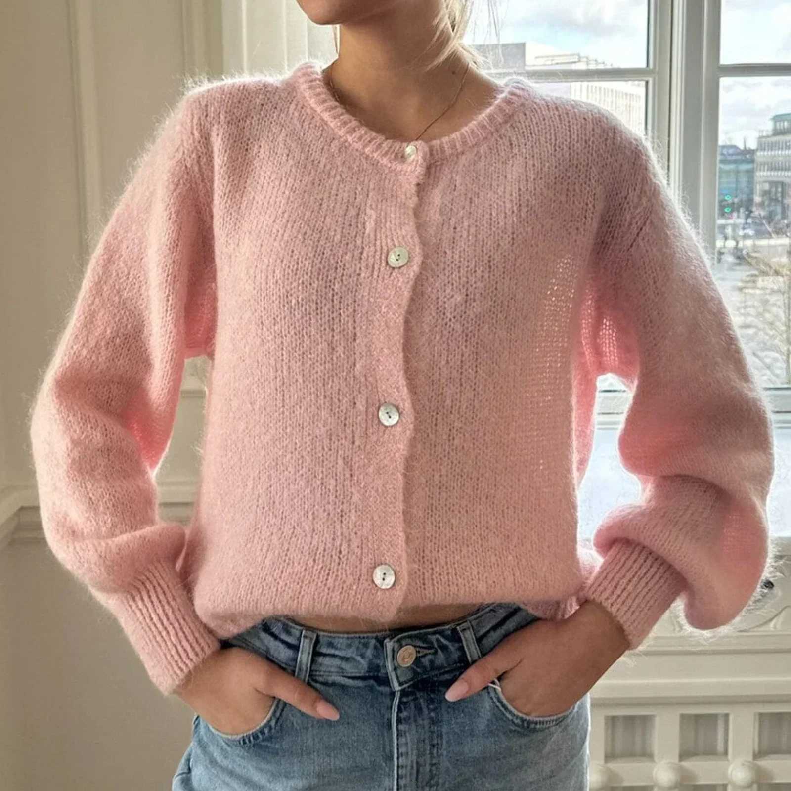 Women Solid Knitted Single Breasted Cardigan Oneck Long Sleeve Loose Soft Sweater 2024 Autumn Lady Knitwear T251028
