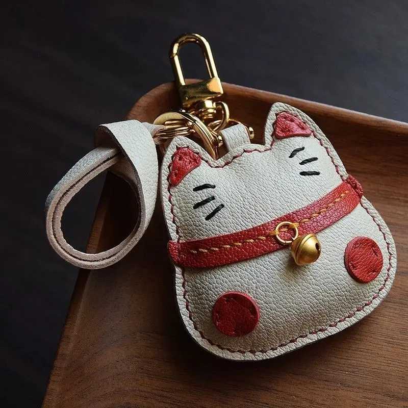Trendy PU Leather Rocking Lucky Cat Keychain Cartoon Pony Animal Pendant Key Ring Charm Women Bag Decoration AccessoriesW251029