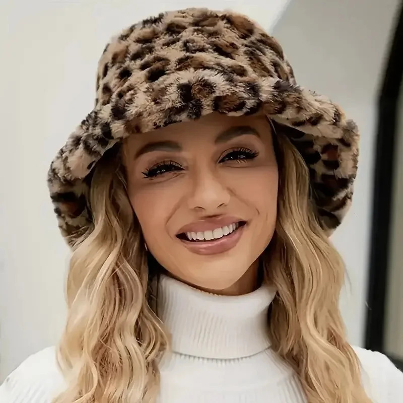 WomenS Leopard Print Plush Bucket Hat Adjustable Lightweight Winter with Fluffy Faux Fur Trim Casual Stylish 251013