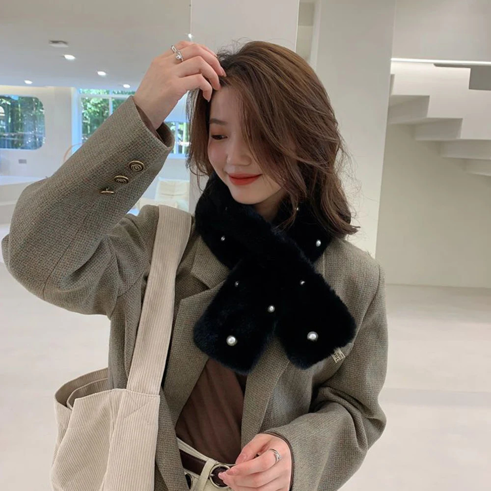 Pearl Faux Rabbit Fur Scarf Women Cute Neck Warmer Winter Warm Soft Furry Scarves Outdoor Windproof Cross Scarf Collar 251029
