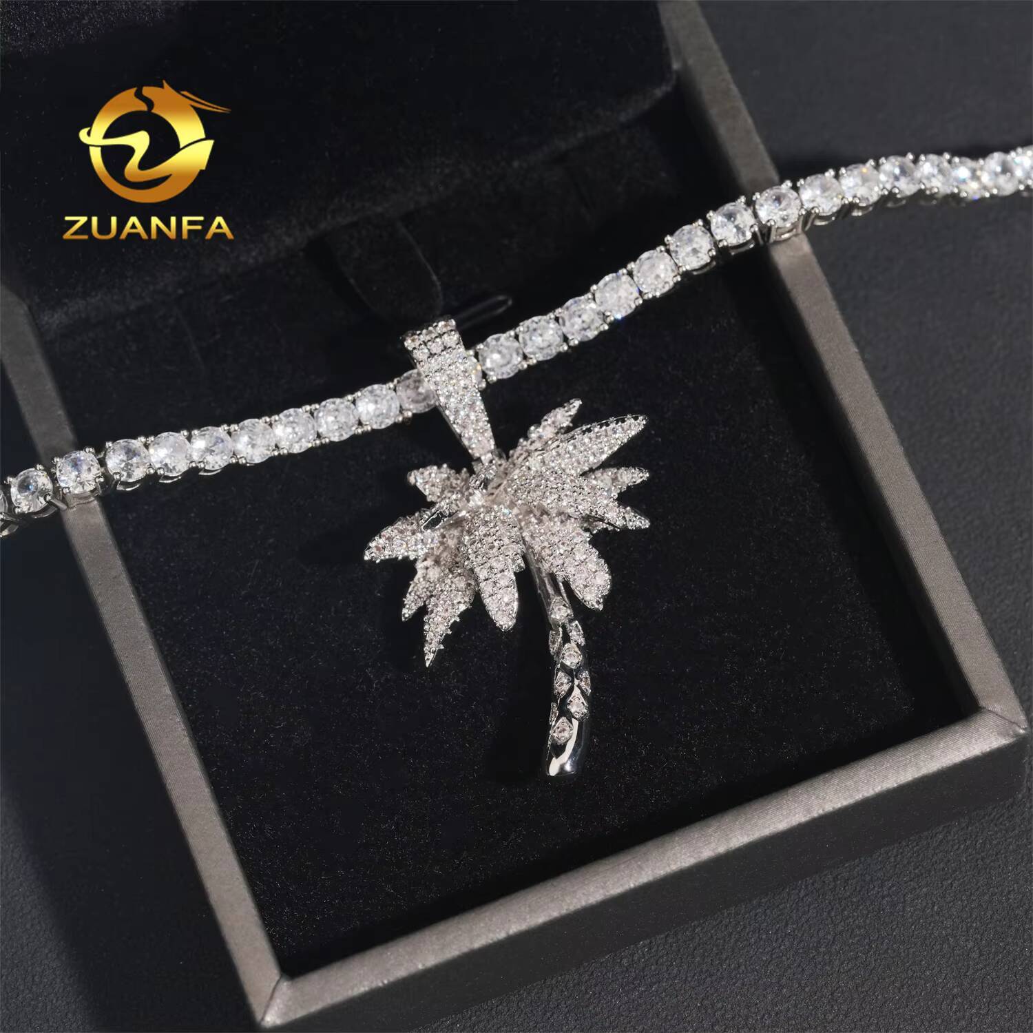 Tiny Coconut Tree Pendant Moissanite Pendants Iced Out Jewelry Custom Cross Pendant