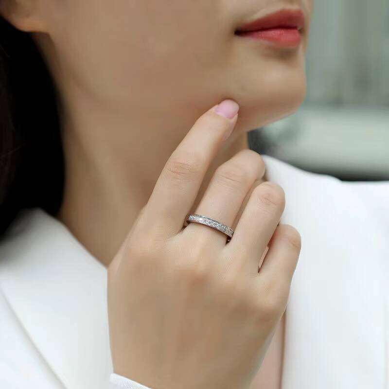 Best Selling Unisex Silver Jewelry Moissanite Baguette Shape Ring with Classics Design Party Wedding Gift for Women Children