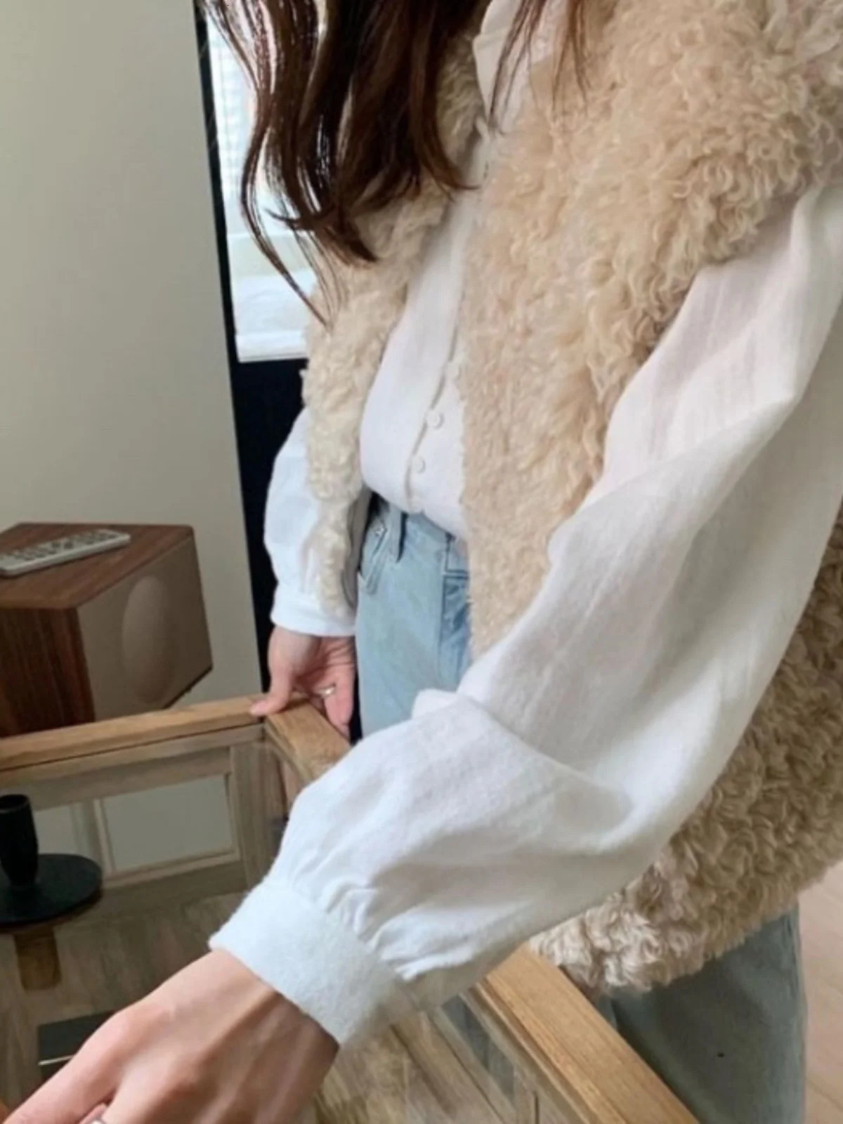 Korean Sle Faionable Winter Outerwear Womens Vest Jaet Circle Pattern Trendy Versatile AgeDefng Small Size Trendy 251029