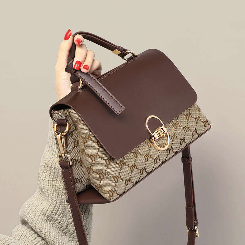 Luxury Bag Designer New Women's Large Capacity Tote Cross-body High-end Wandering Beach Bag