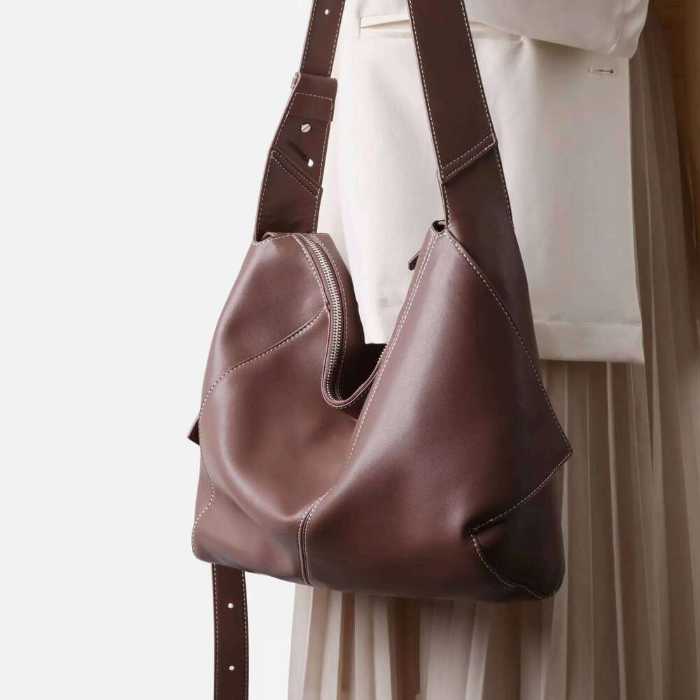 Two-Layer Cowhide Tote New Design Personalized Fashion Large Capacity Crossbody Slack Feeling Women's Shoulder Bag Suotong1029
