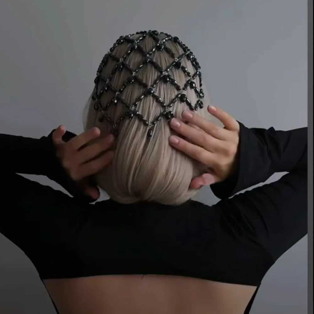 New Black Rhinestone Pendant Hair Chain Exquisite Bridal Forehead Jewelry Wedding Hair Chain Headwrap Accessories for Women GiftW251029