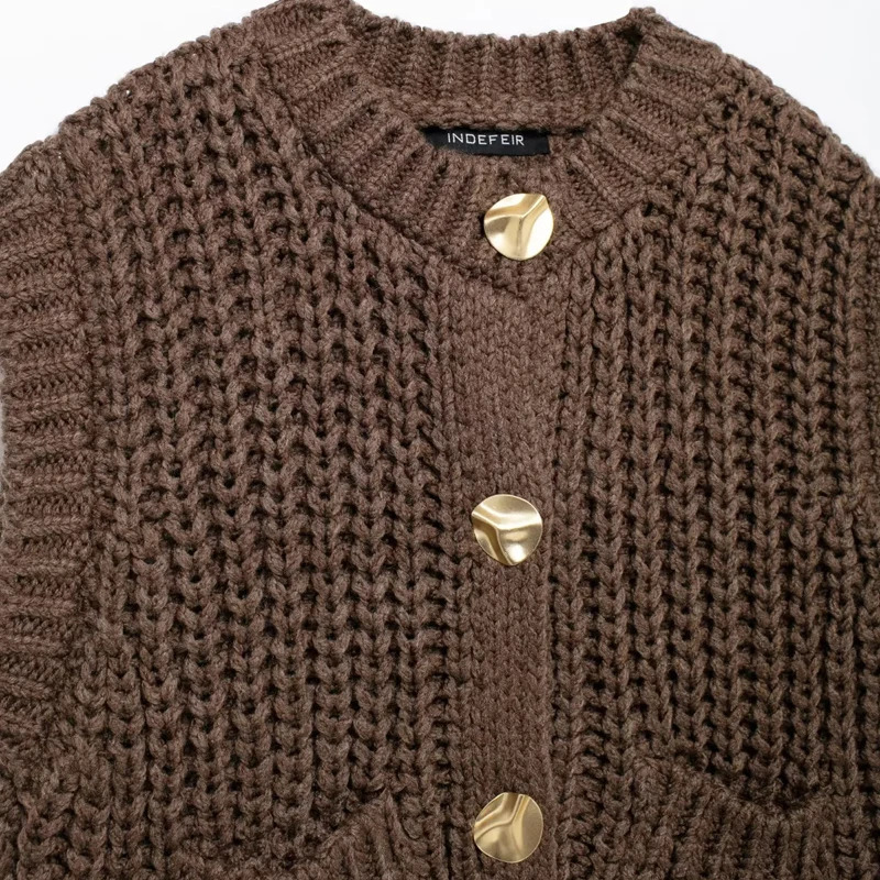 HXAO Womens Vest Outerwears Sleeveless Brown Sweater Knit Vest Women Preppy Cropped Sweaters Autumn Winter Vest Woman Knitwears 251029