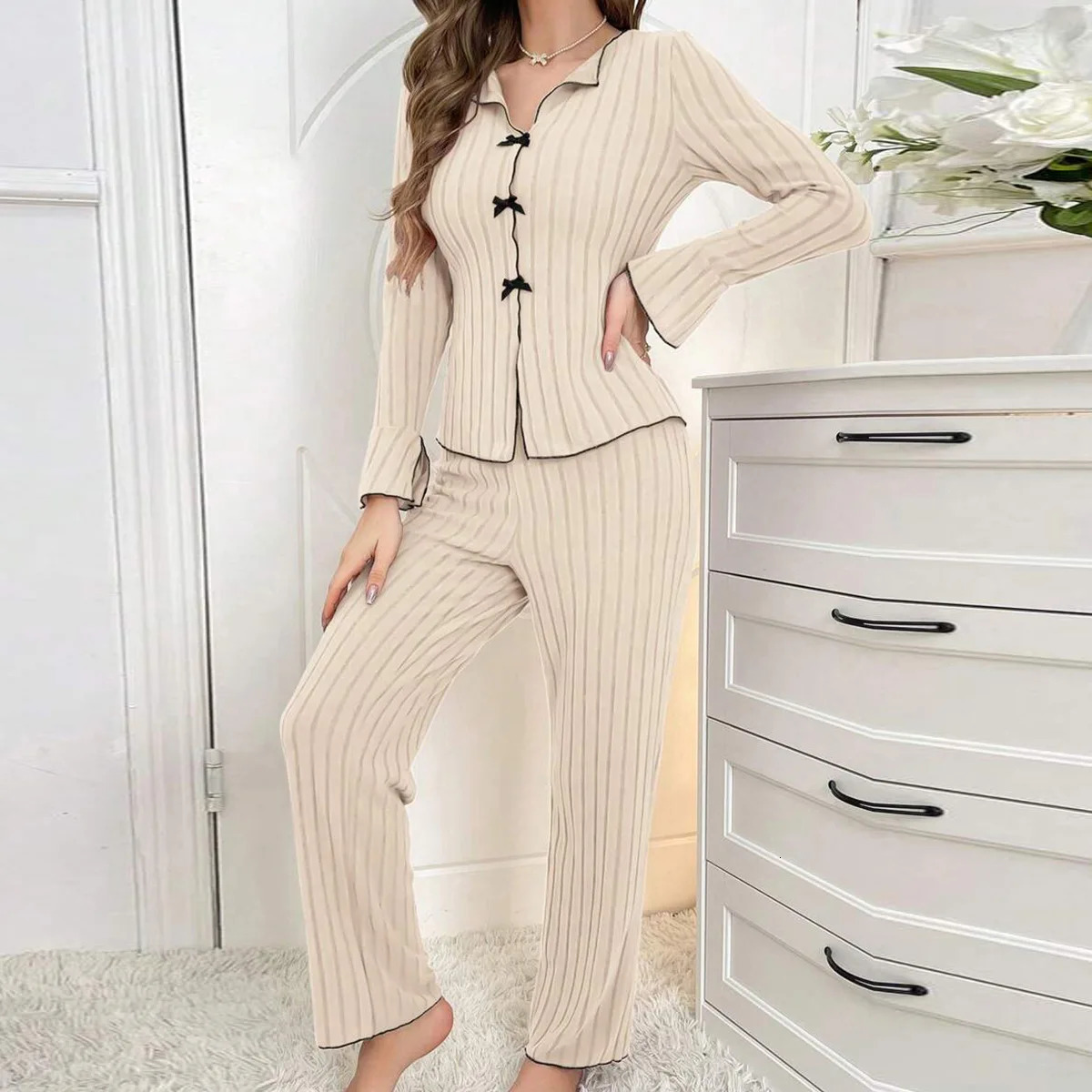 Womens Twopiece Pajamas Autumn And Winter Home Warm Casual Fashionable Wearable Clothes Set For Women 251029