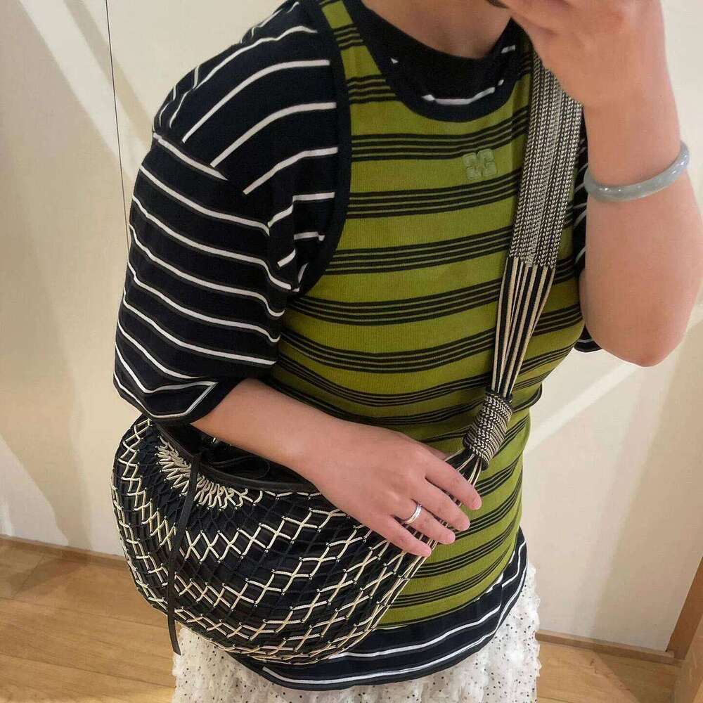 Niujiao Net Summer New Ins Fashion Contrast Color Hollow Knitted Canvas Women's One-Shoulder Crossbody Bag Suotong1029