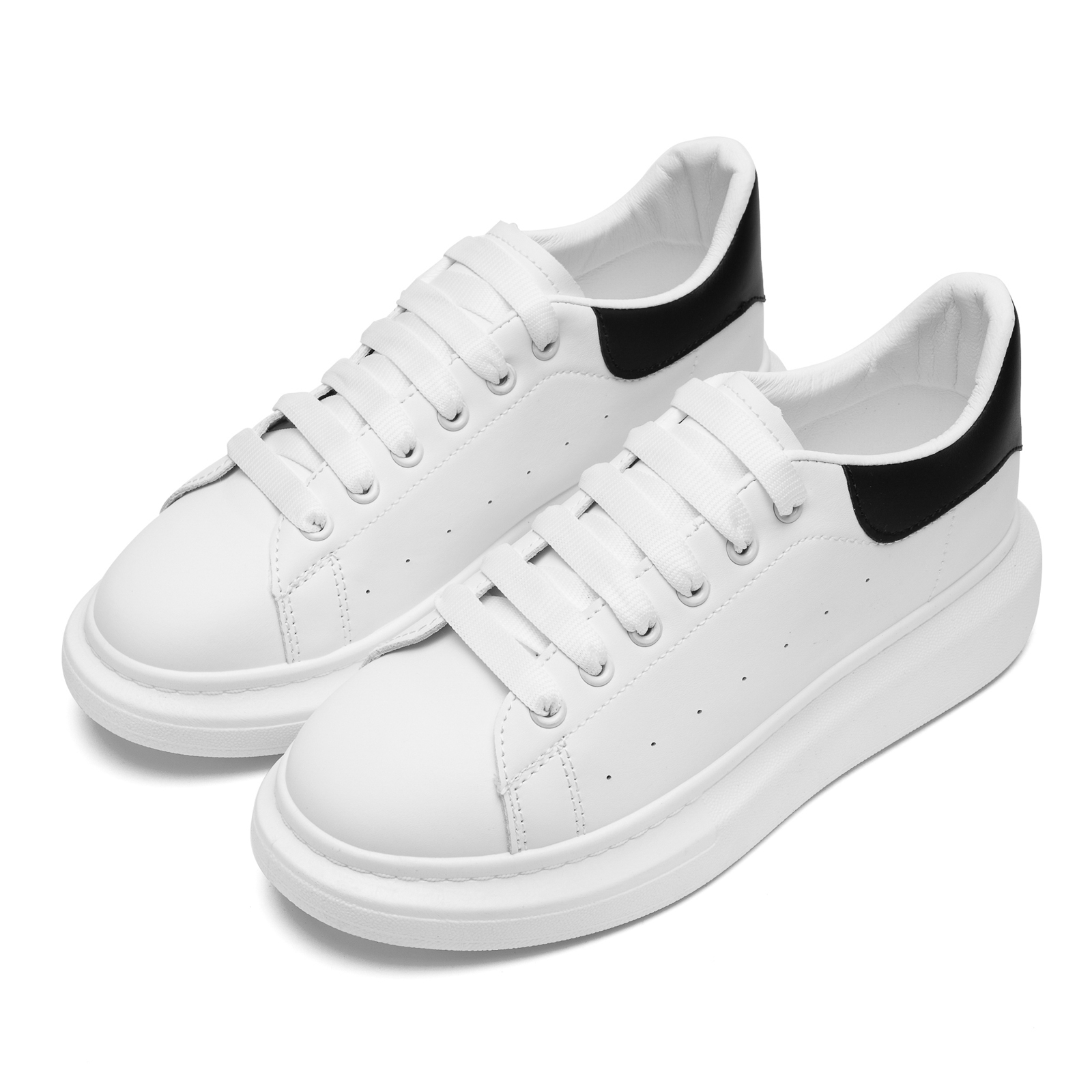 Designer casual shoes Men Women Sneakers New Genuine Leather White Shoes Couple Height Increasing Thick Sole Platform