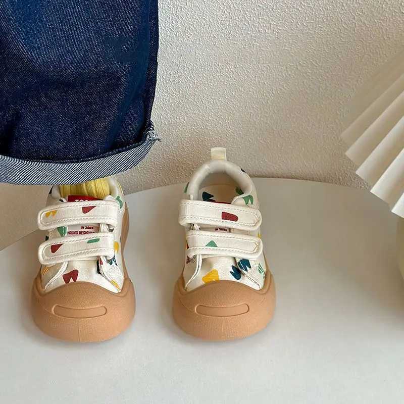 Casual Canvas Autumn Children Sneakers Breathable Mesh Toddler Kids Outdoor Soft Soled Anti Slip Infant Walking Shoes C260130