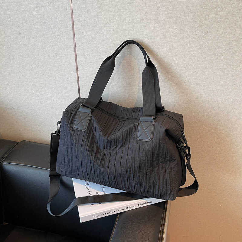 Lightweight Breathable Short Trip Bag Travel New Simple Casual Gym Bag Large Capacity Outdoor Sports Storage Bag