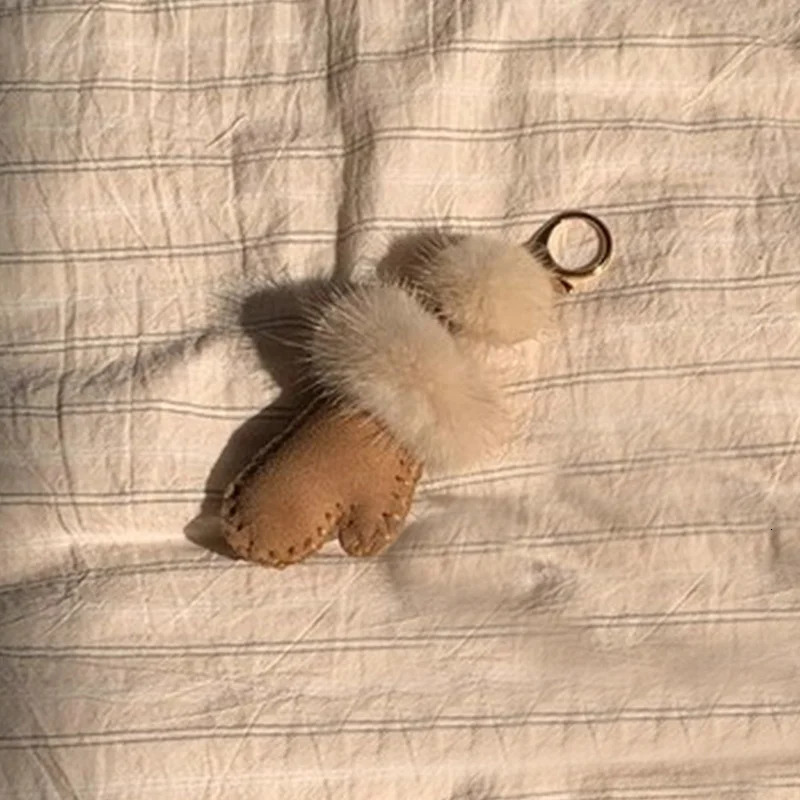 Fashion Fur Plush Mini Glove Pendant Jewelry Bag Decoration Small Gloves Keychain Hanging Charm Accessories 251029