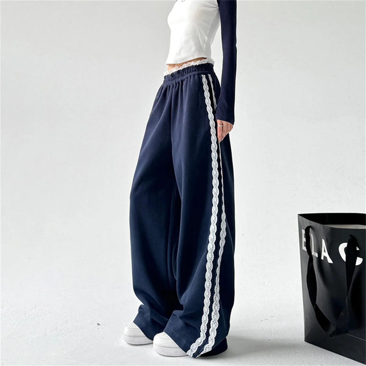 Harajuku Splice Drawstring Sports Casual Pants Womens Lace Patchwork Loose Wide Leg Long Trousers Fall Style Straight Match 251029