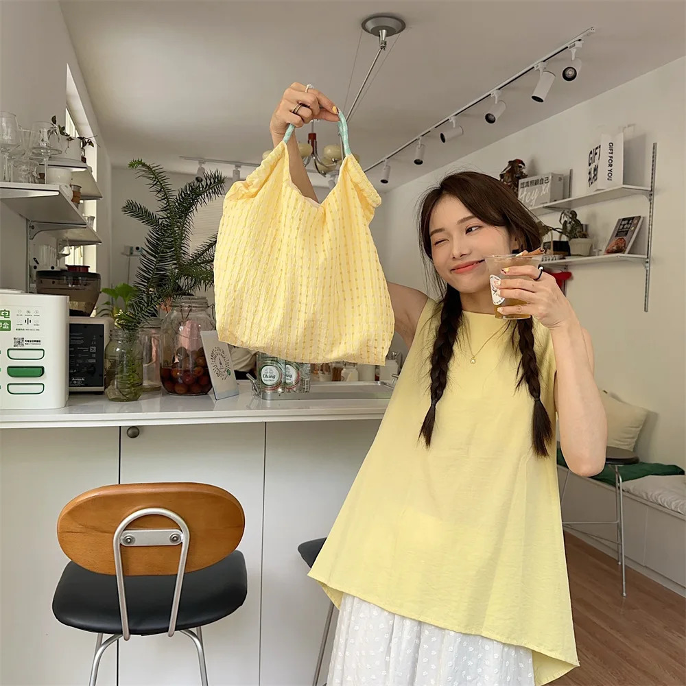 Womens Cute Bag Korean Version Swwet Style Macaron Hollowed Out Plaid Bag Shoulder Mini Bag Beach Tote Bag Nice Small Bag 251029