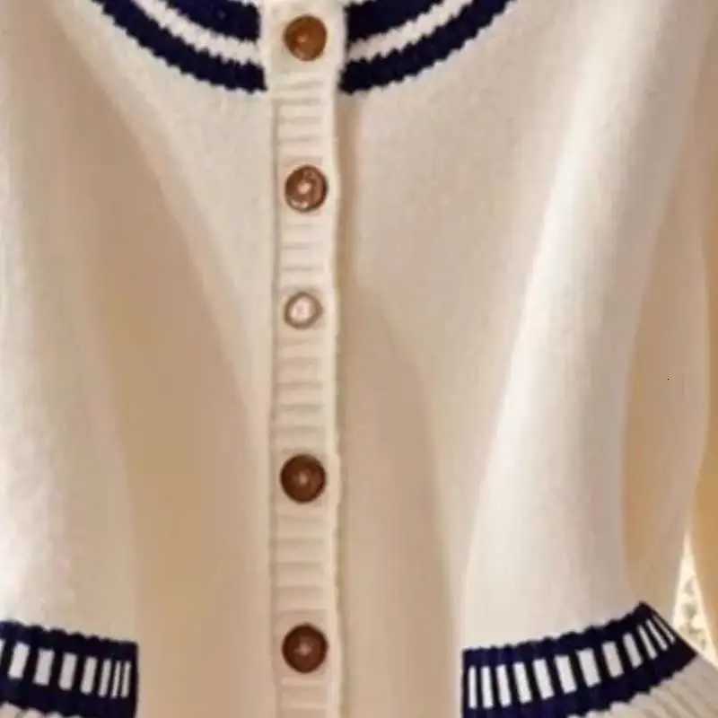 Women Clothes Spring Autumn Fashion Korean Button Color Blocking Knitting Cardigan Female Allmatch Appear Thin Sweater Coat TopT251028