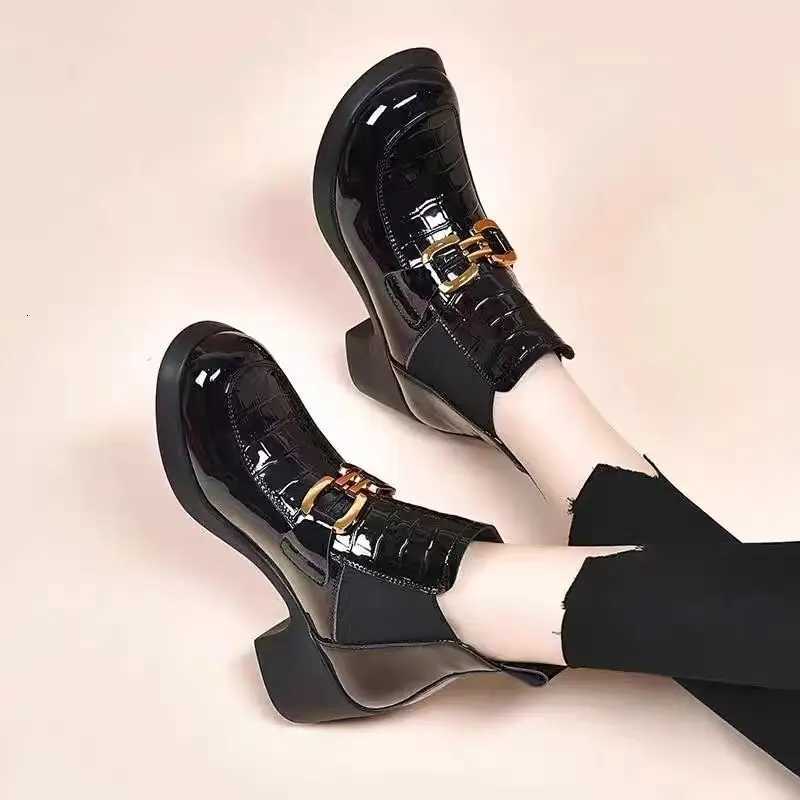 FHANCHU 2023 New Chelsea Ankle BootsHigh Heeled BotasRound Toe Patent Leather AutumnWinter ShoesSize 3540BlackDropship Z251029
