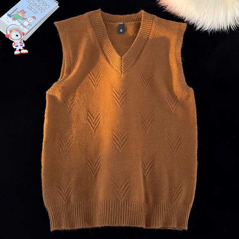 Fashion Niche Jacquard Design Pattern Men Sweaters Versatile Casual Comfortable Autumn and Winter Warm VNeck Knit Sweater Vests J251029