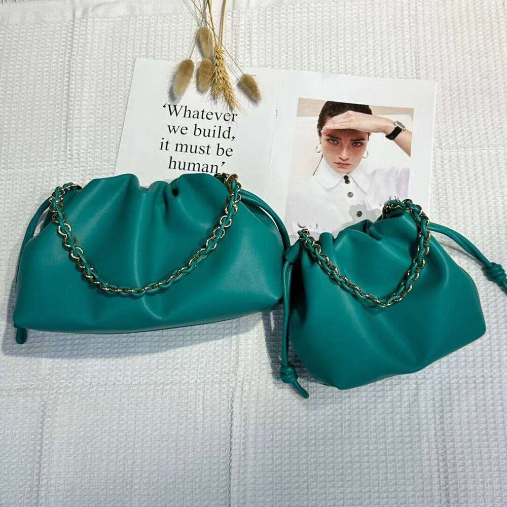 Genuine Leather Drawstring Cloud New Design Soft Cowhide Fashion Women Pleated Chain One-Shoulder Crossbody Bag 251029