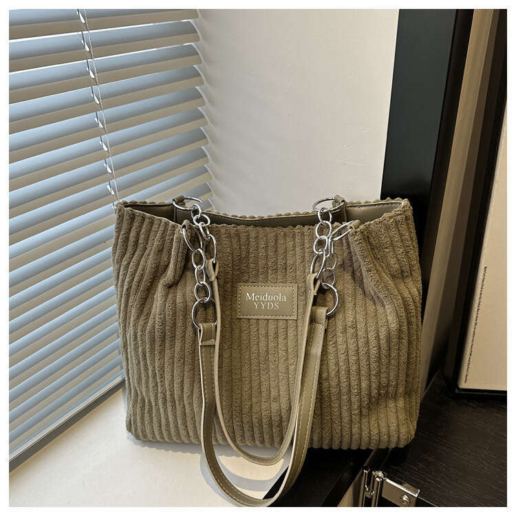Designer bag Large Capacity Corduroy Chain Underarm Tote Women's 2024 Autumn Trendy Shoulder Commuter Bag