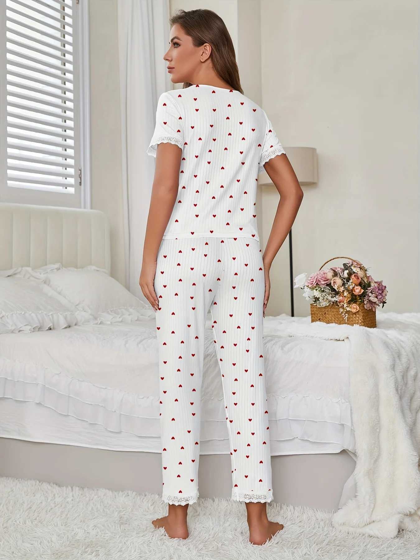 Autumn Winter Comfortable Pajamas Set with Love Heart Printed for Women Sleepwear Short Sleeve Top and Pants HomewearT251029