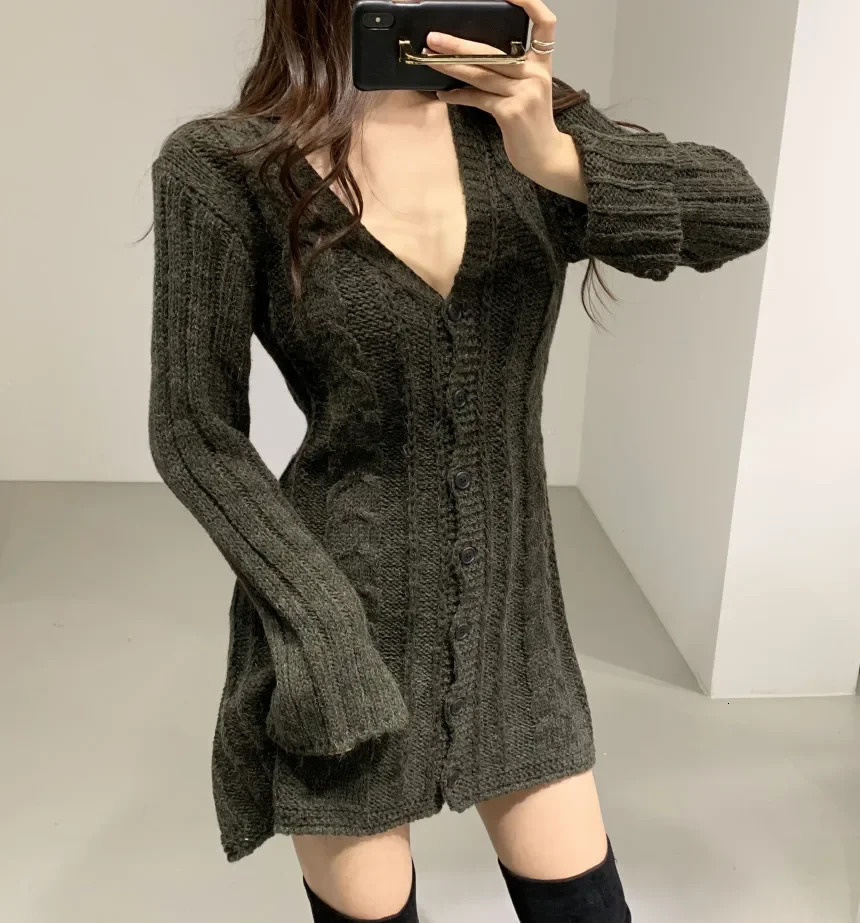 Sweater Dress for Women Long Sleeve Cable Knit Button Down Knitted Mini Dress for Women Teen Fall Winter Chic Outfit 251029
