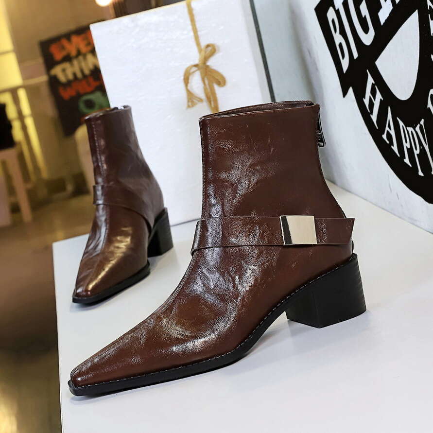 Pointed Toe Stylish Designer Shoe Winter Mid Calf Short Boots Chunky Heel with Metal Buckle Riding
