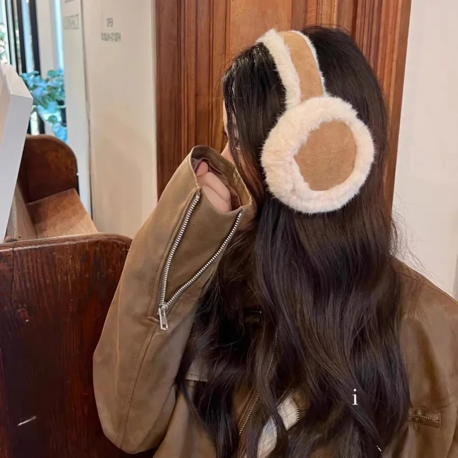 Fashion Plush Ear Muffs Foldable Thicken Wool Ear Cover for Women Men Winter Warm Suede Earflap Outdoor Cold Protection Earmuffs 251029