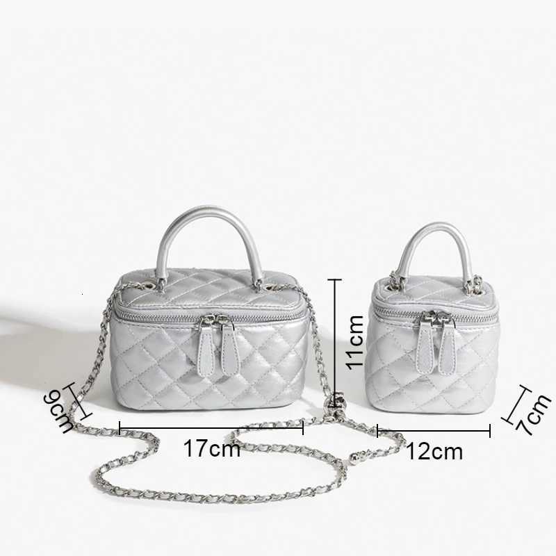 Luxury Designer Women Chain Shoulder Bag Fashion Versatile Shopping Small Square Bag Adjustable Strap Solid Color Crossbody Bags W251029