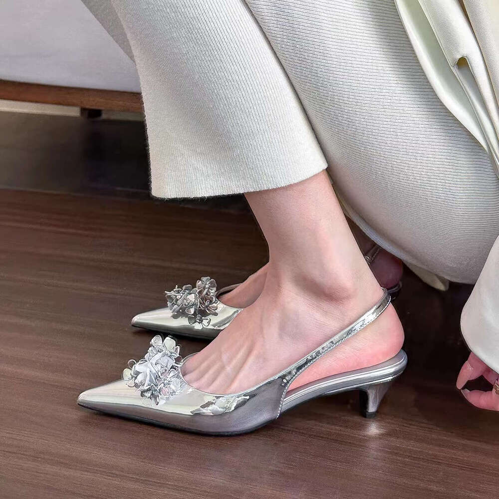 Green Floral 2025 New Pointed Toe Flower Shallow Mouth Sandals for Designer Shoe Women Spring Summer Open Heel Women's Single Shoes