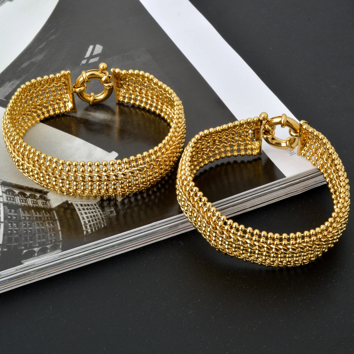 18cm Wide Copper Link Chain Bracelets for Unisex 18K Gold Plated Miami Curb Bangle Punk Classic Wristband Jewellery Party Gift 251028ww