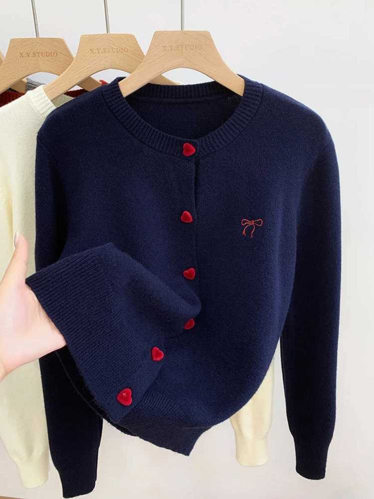 2025 Bow Embroidery Knitted Cardigan Women ONeck Single Breasted Heart Button Sweater Korean Casual Solid Tops Woman Clothes 45T251028