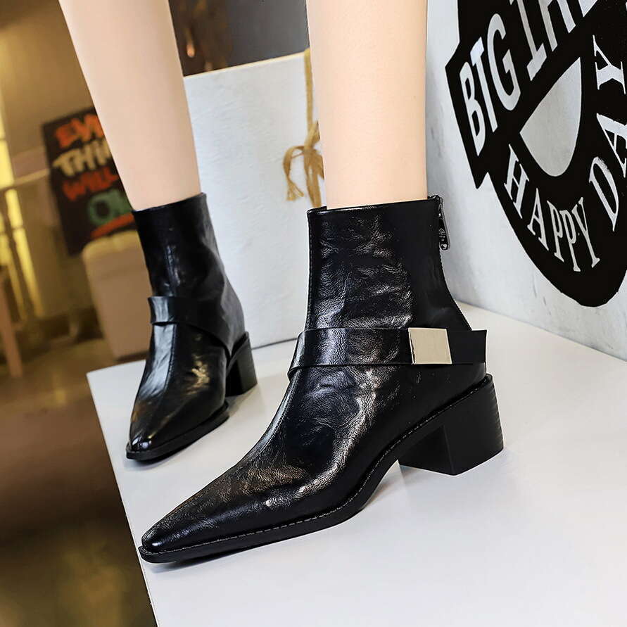 Pointed Toe Stylish Designer Shoe Winter Mid Calf Short Boots Chunky Heel with Metal Buckle Riding