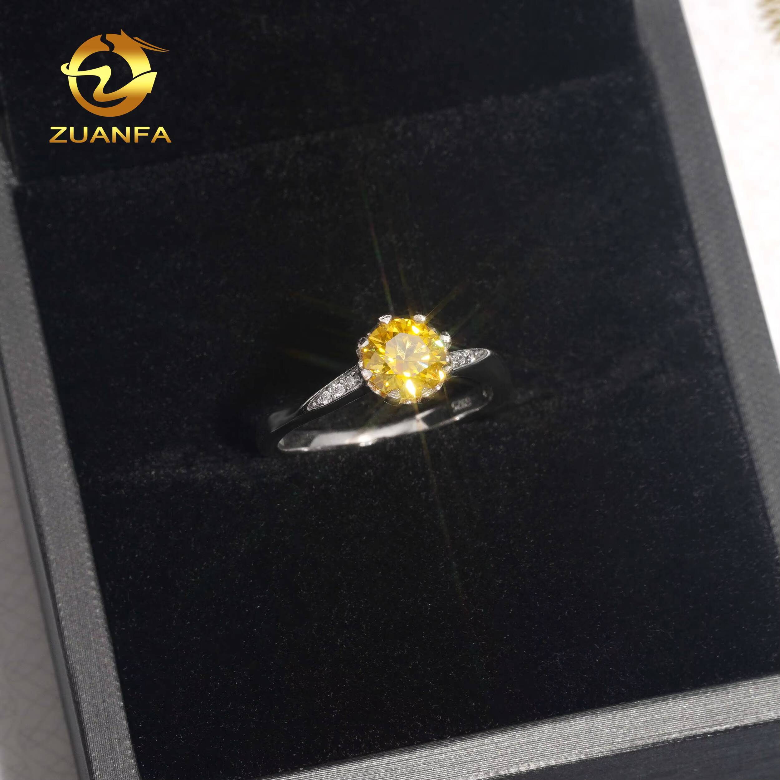 Wholesale Women Jewelry Iced Out Wedding Ring Moissanite 925 Silver VVS Moissanite Yellow Diamond Engagement Ring for Women